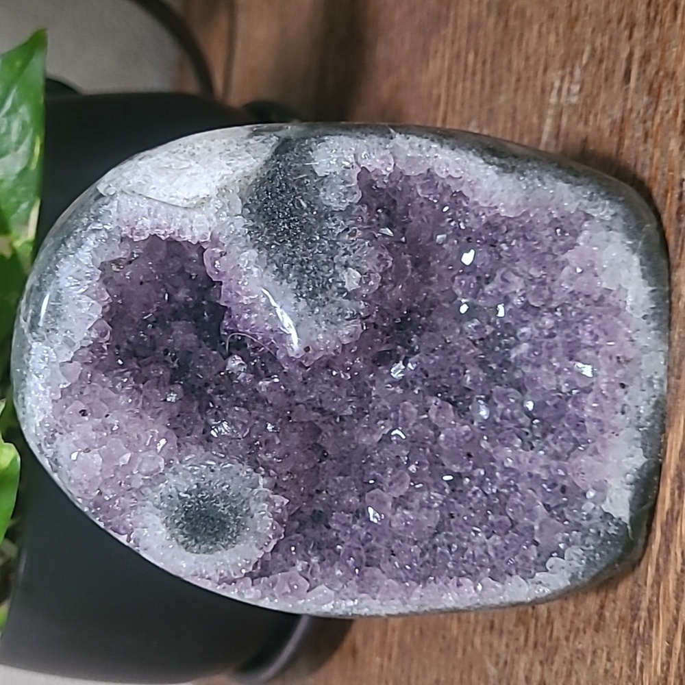 HQ Uraguayan Amythyst Freeform